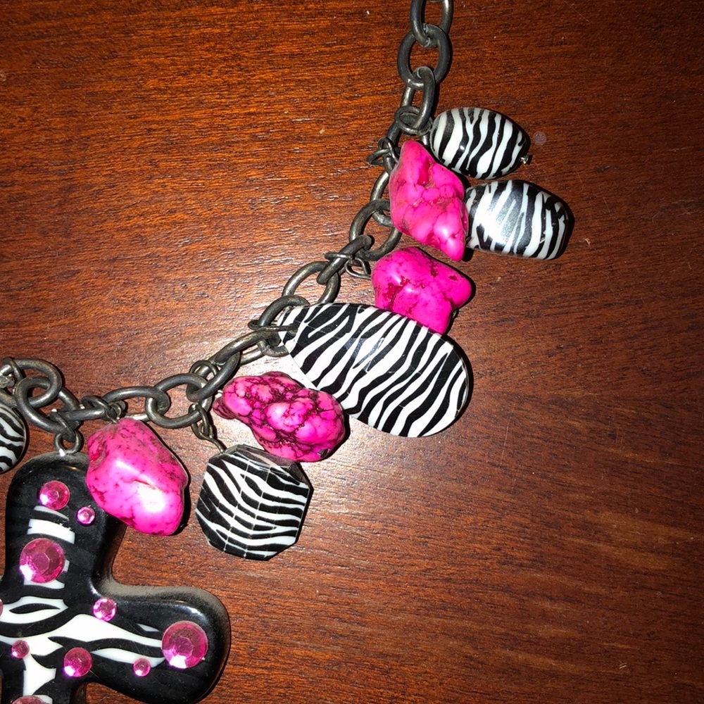Show necklace - Picture 3 of 3